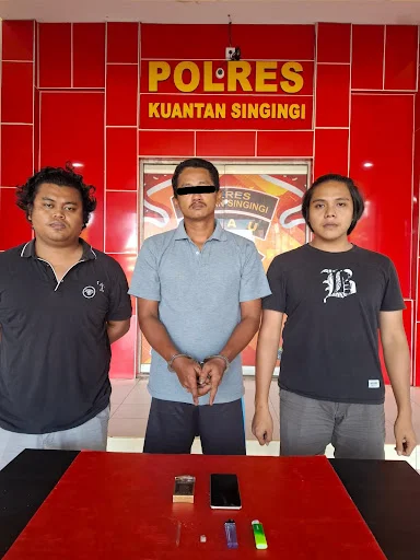 Tim Mata Elang Polres Kuansing Ungkap Kasus Penyalahgunaan Narkotika Jenis Shabu di Desa Petai Baru
